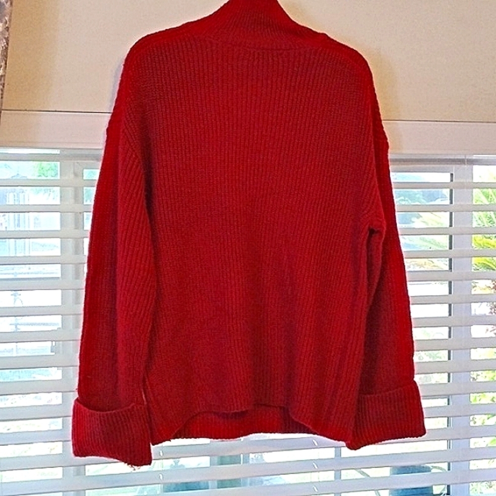 Liz Claiborne Woman's Rumba Red Golden Moments Turtle Neck Sweater, Size: M, NWT - Picture 4 of 8